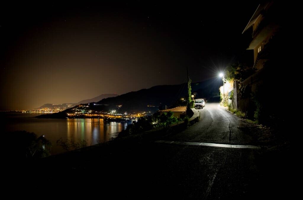 L’ILLUMINAZIONE STRADALE PORTA IL SOLE A VENTIMIGLIA