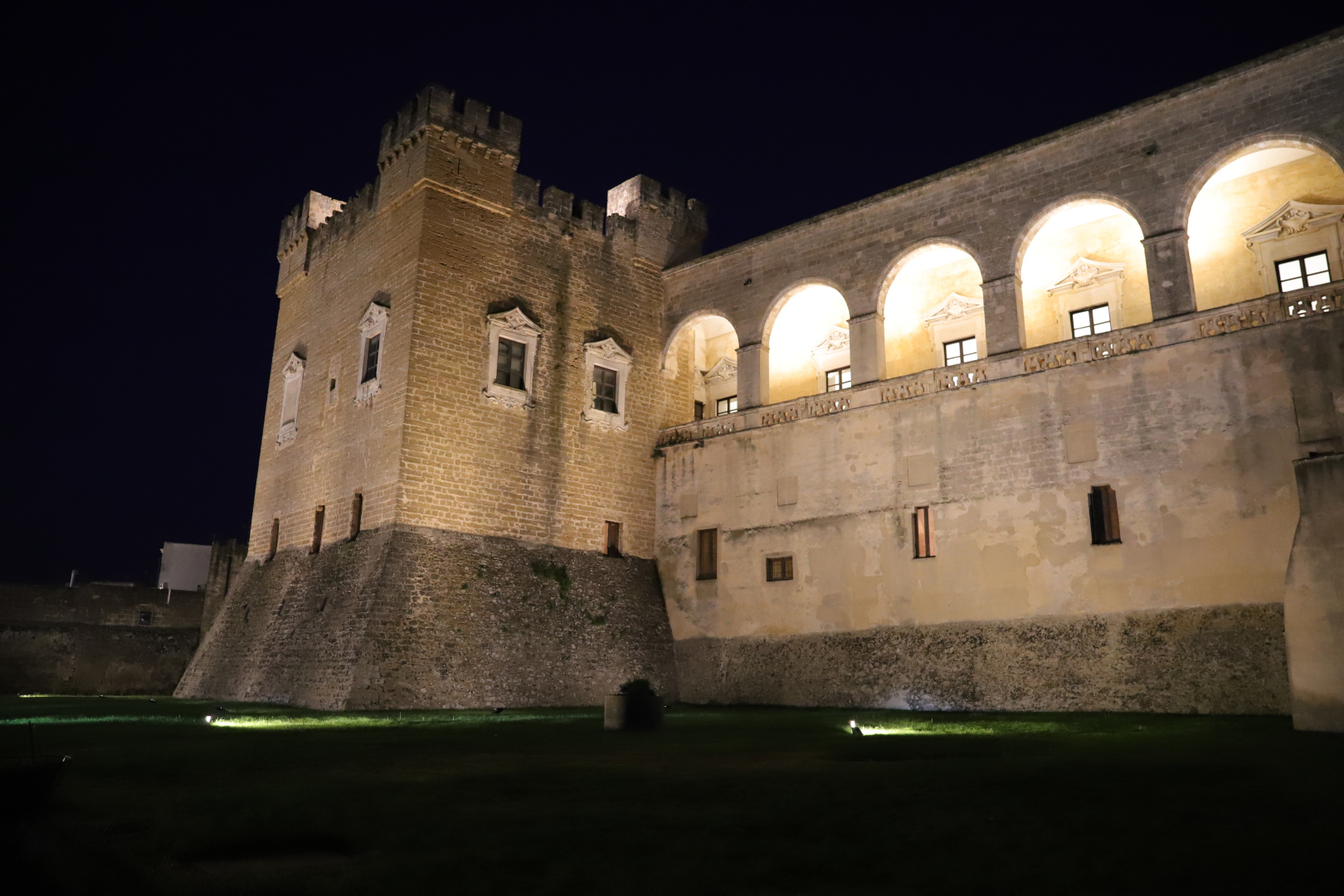 castello-di-mesagne