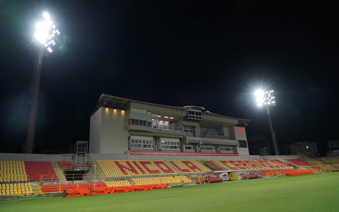 City Green Light e Signify hanno curato il restyling illuminotecnico dello Stadio Comunale Nicola Ceravolo di Catanzaro per adeguarlo agli standard della Serie B in ottica sostenibile