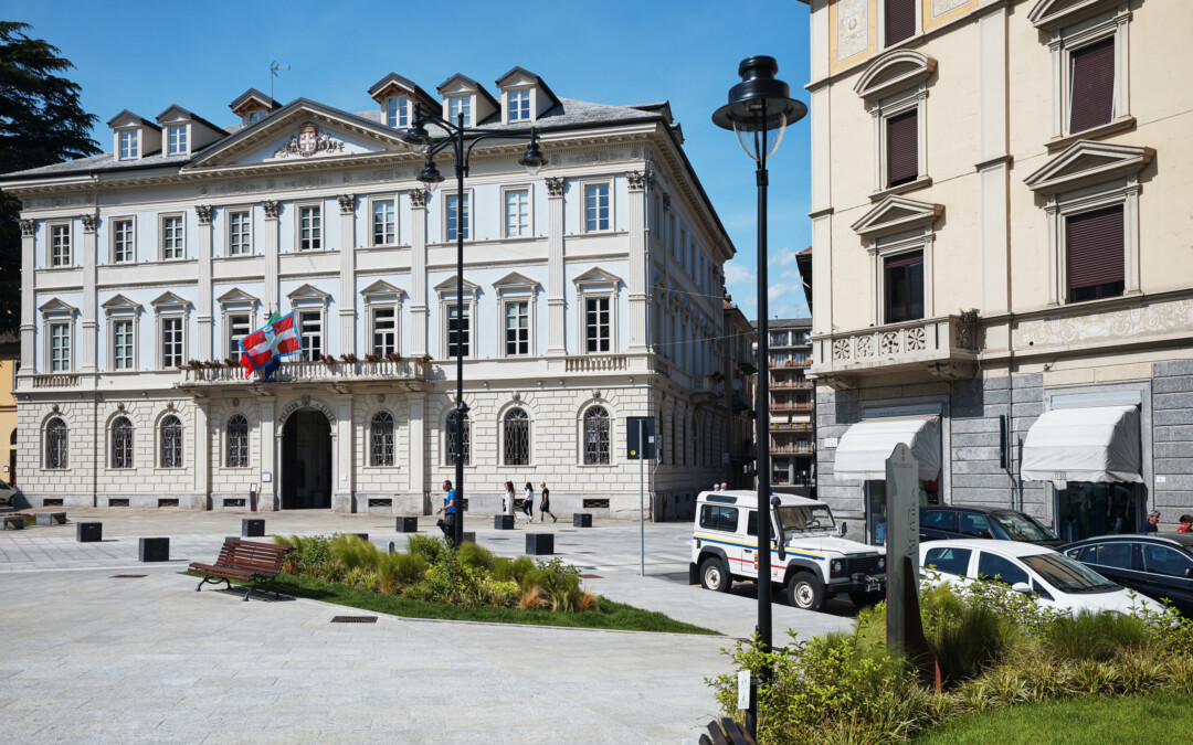 Smart Parking, nuova illuminazione interna degli edifici e impianti fotovoltaici. Domodossola diventa smart.