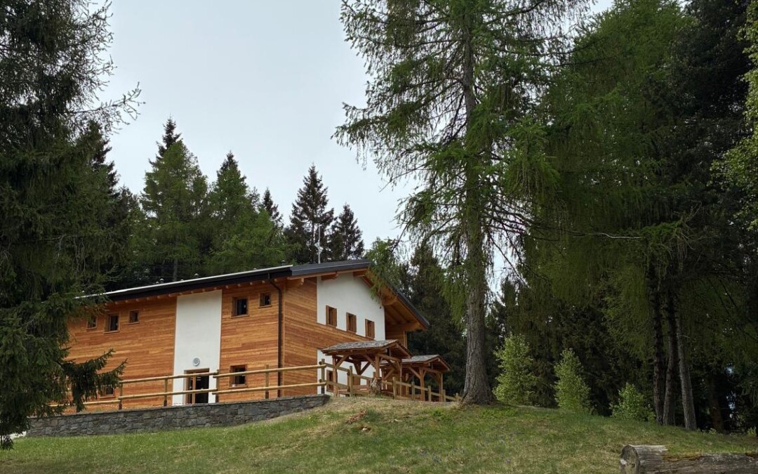 Completati i lavori per la ricostruzione del Rifugio Loa
